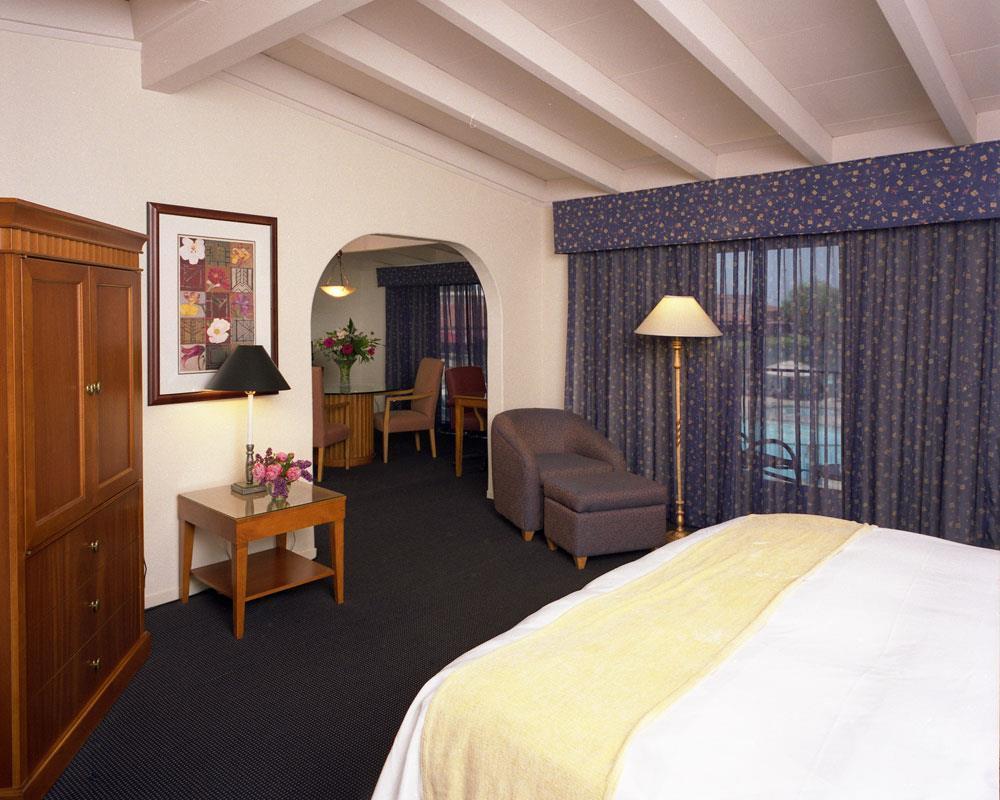 Red Lion Hotel Woodlake Conference Center Sacramento Oda fotoğraf