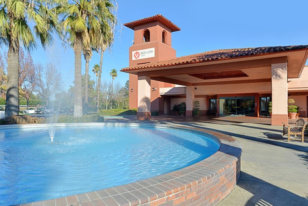 Red Lion Hotel Woodlake Conference Center Sacramento Dış mekan fotoğraf